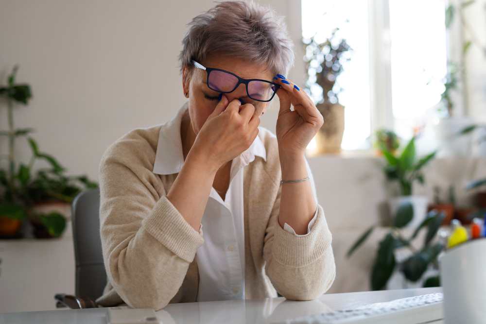Causes of Eyeglass Allergies